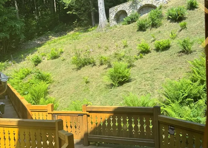 Alpejski Dwor Гостевой дом